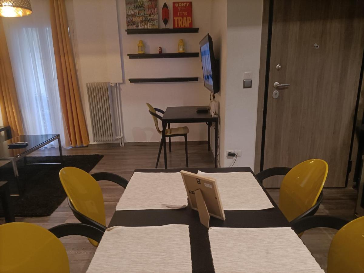 Kallimarmaro Cozy Apartment เอเธนส์ ภายนอก รูปภาพ