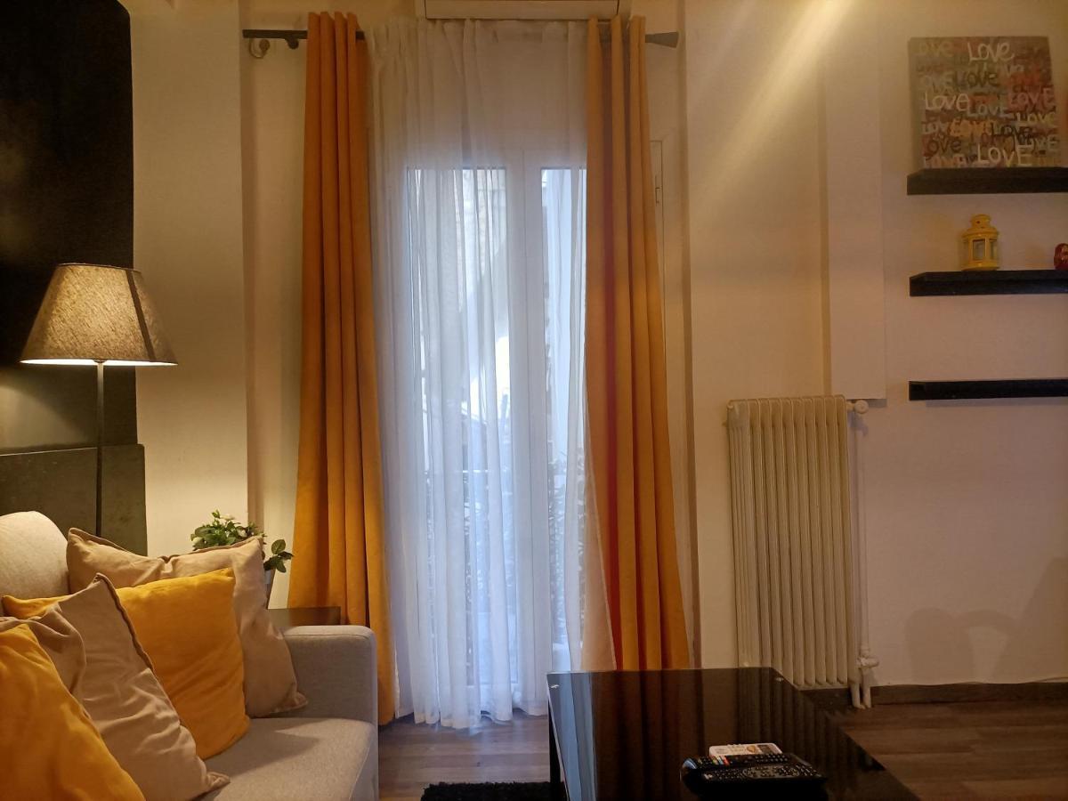 Kallimarmaro Cozy Apartment เอเธนส์ ภายนอก รูปภาพ