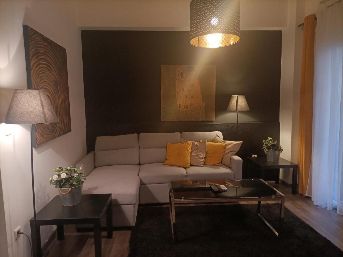 Kallimarmaro Cozy Apartment เอเธนส์ ภายนอก รูปภาพ